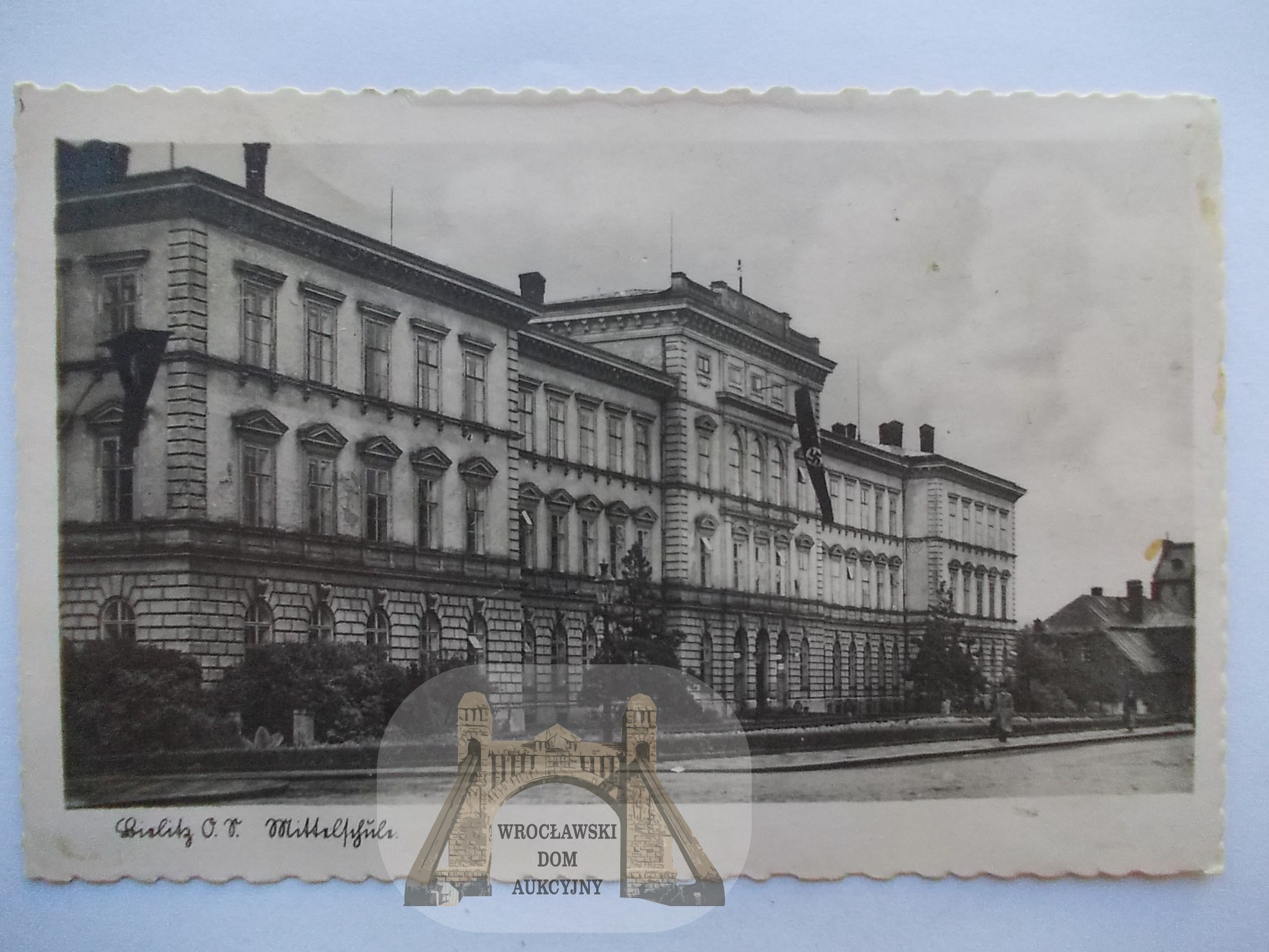 Szkoła – widok historyczny